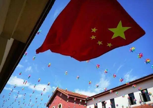 葡萄开花后需要用什么肥料？游戏画面